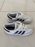 Adidas Turnschuhe weiss Grösse 43.5