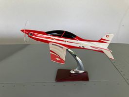 Pilatus PC-21 Desk Model