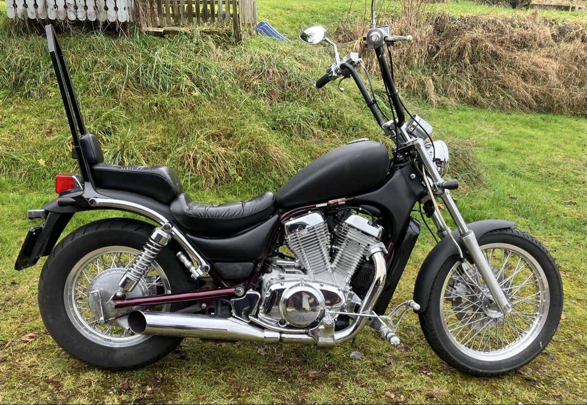Chopper: Suzuki VS 750 GLP – Usato da Gansingen venduto da kalamakara 1