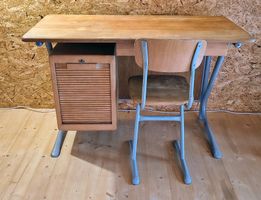 Retro Schreibtisch mit Stuhl, Vintage Look, Top Zustand!