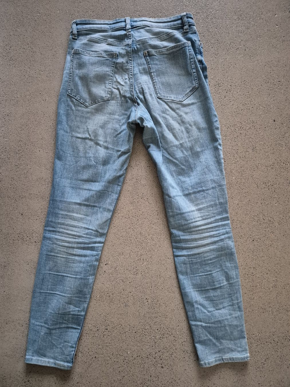 H&M Jeans: Skinny Jeans – Usato da Schlieren venduto da nat_76vd 2