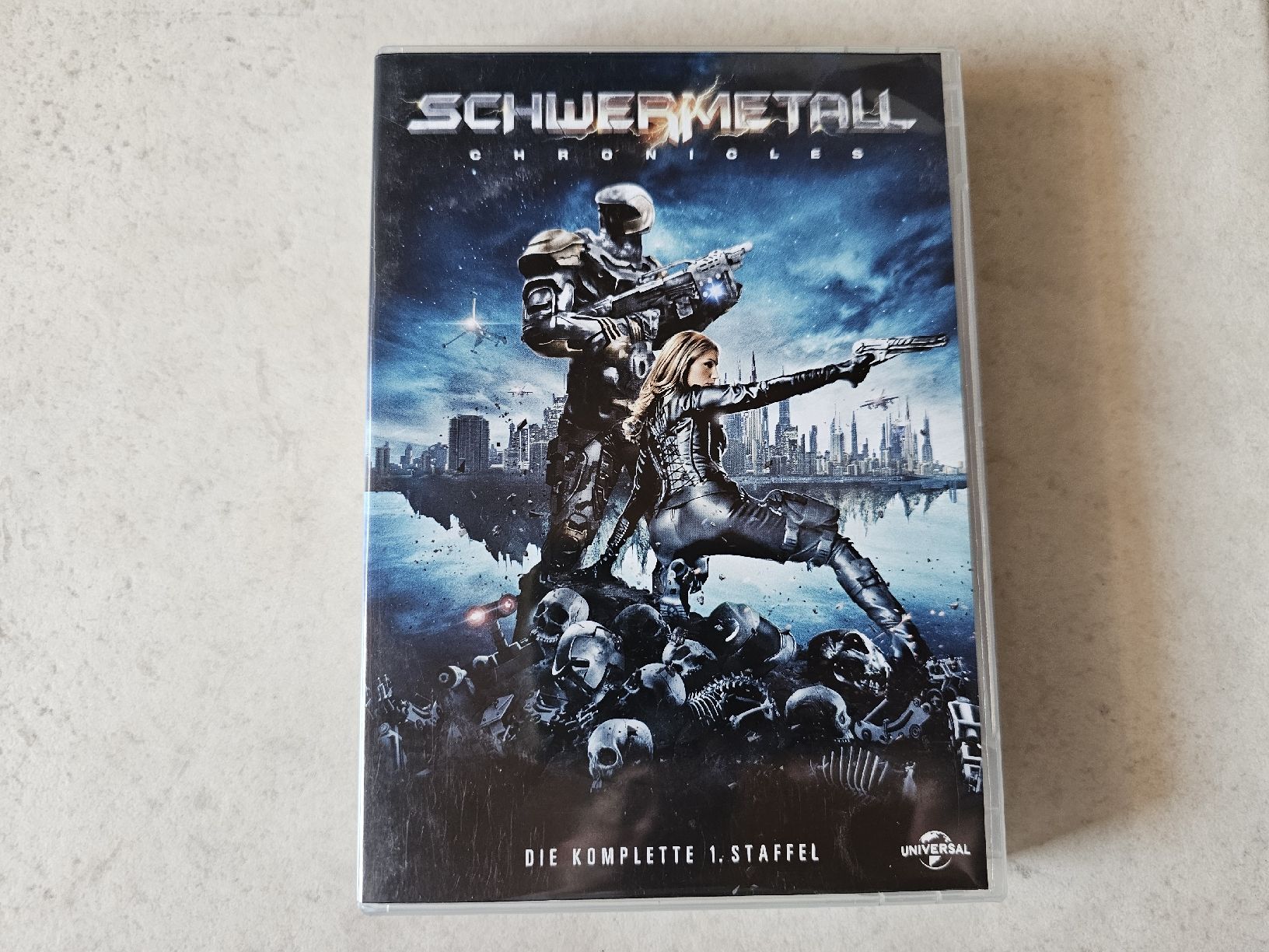 Alle DVDs: Schwermetal  -  Chronicles  /  Komplette Staffel 1 – Gebraucht aus Schneisingen von backstore24