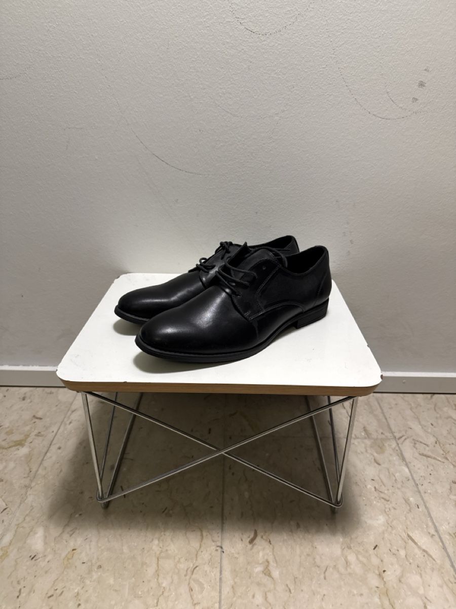 Scarpe da uomo: Anzugsschuhe - Grösse 44 – Nuovo e nell'imballaggio originale da Zürich venduto da bur_bs2q