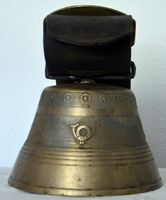 Glocke für die Kuh / cloche pour la vache