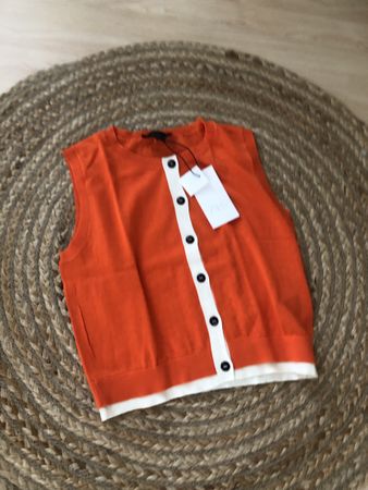 Zara Strickweste, Orange mit Knöpfen, Grösse M, Neu!
