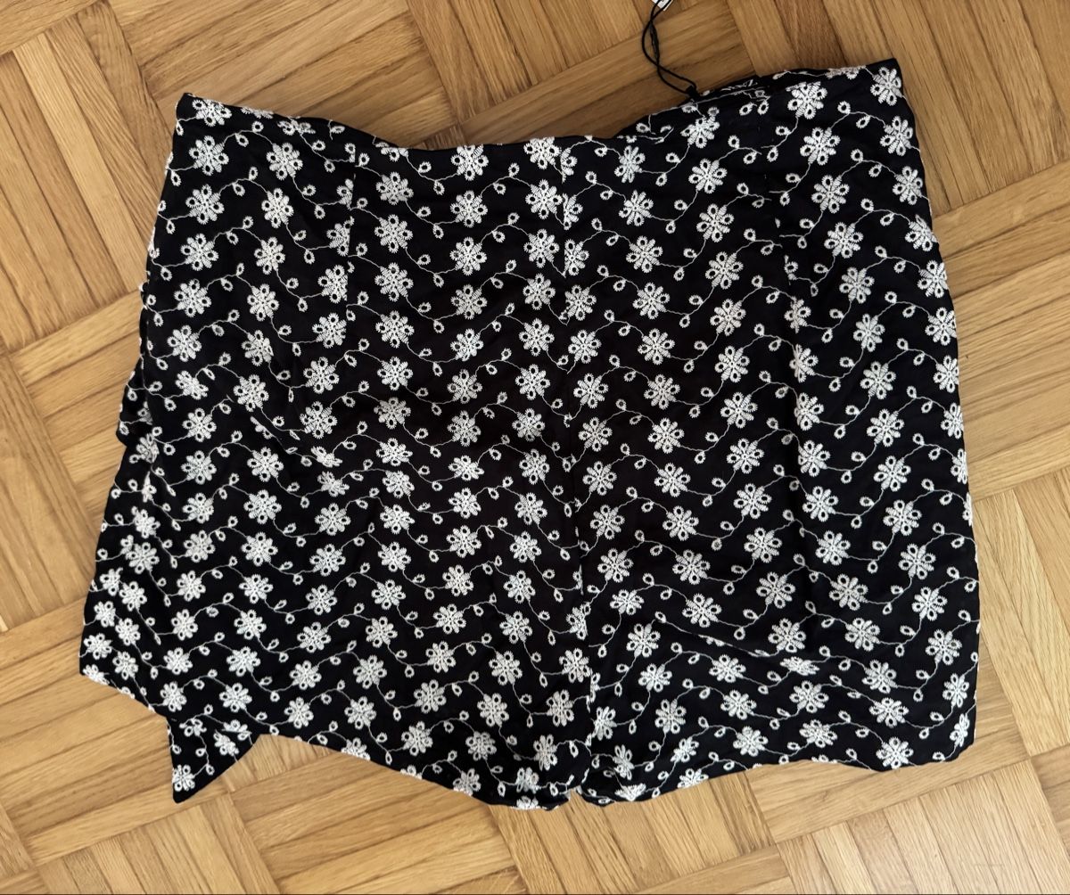 Zara Gonne: ZARA Hosenrock Gr. L – Nuovo e nell'imballaggio originale da Wetzikon ZH venduto da tuna83 3