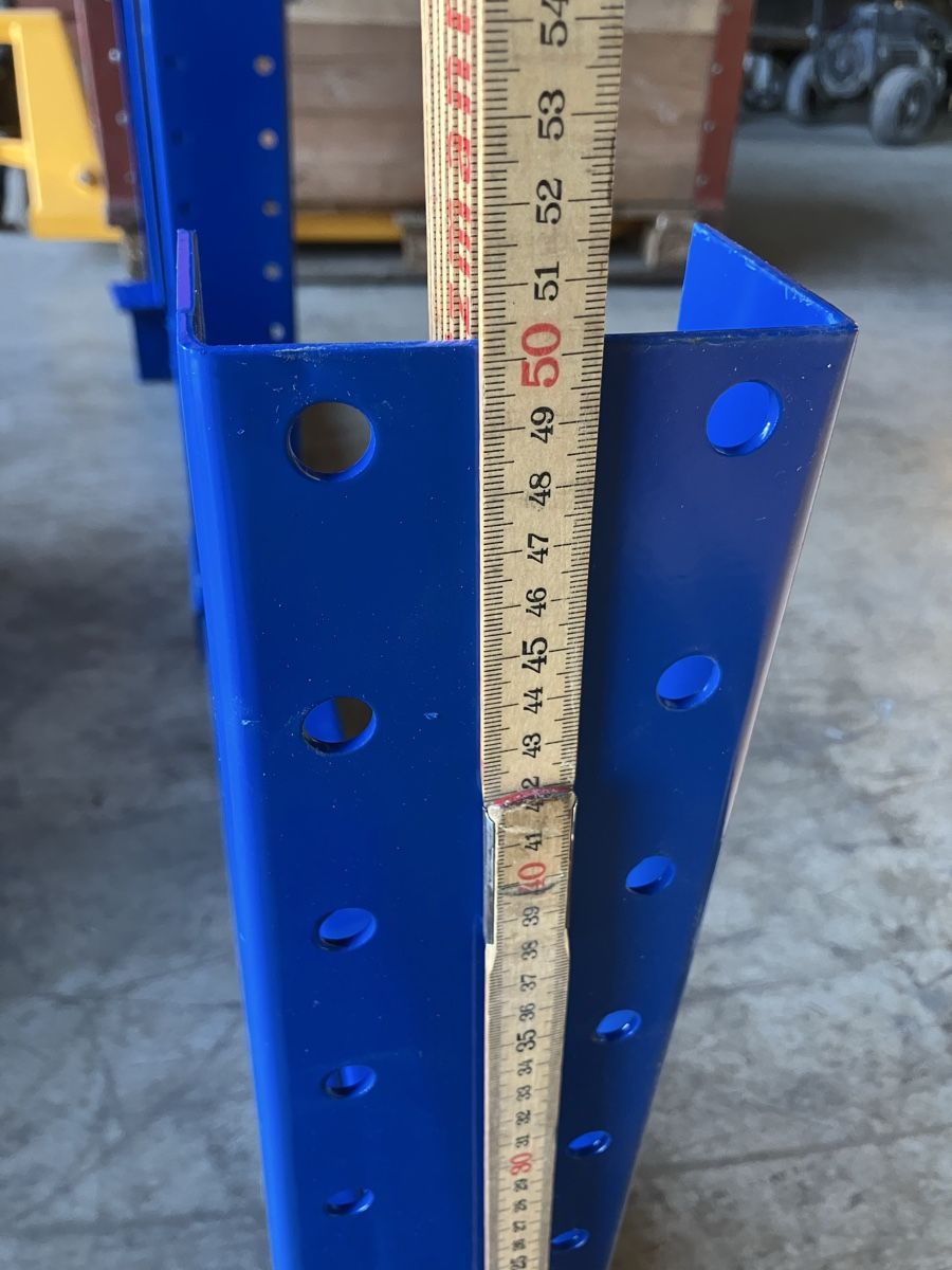 Scaffali: Kragarmregal neu – Nuovo (secondo la descrizione) da Uerkheim venduto da Dealer-4813 1
