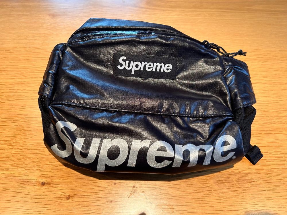 Supreme Waist Bag Fashion Week 2018 Acheter sur Ricardo