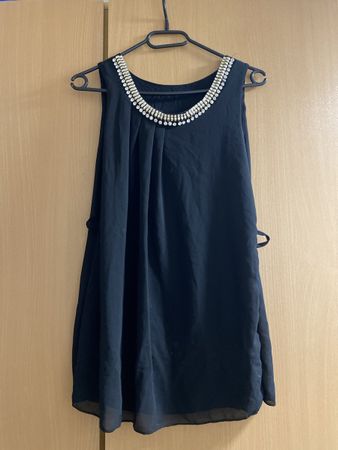 Schickes, elegantes, schwarzes Sommer Top, Grösse 36