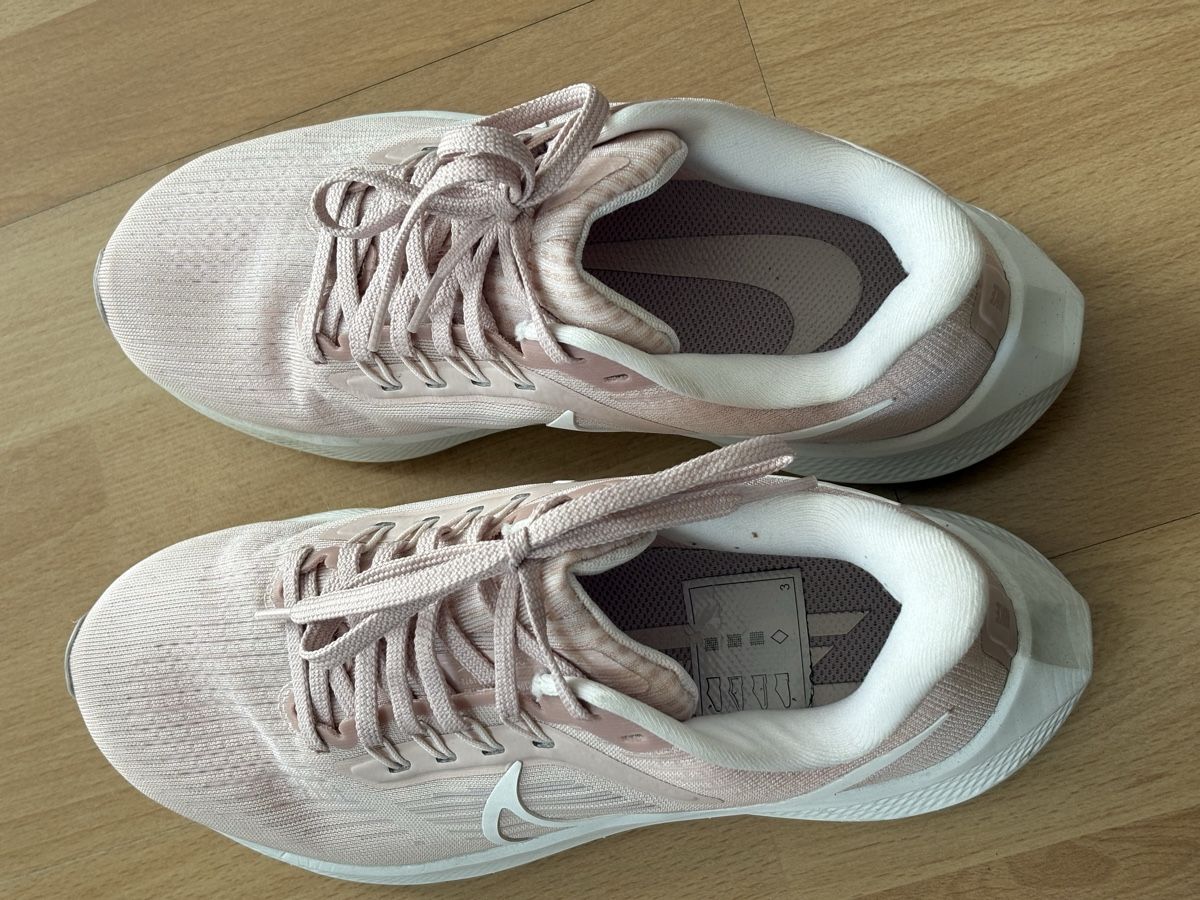 Nike Scarpe da donna: Nike Air Zoom Pegasus 39 – Usato da Bettwiesen venduto da wombat90 1