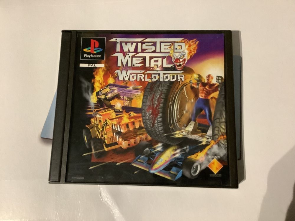 Twisted Metal World Tour (Svenska ve.. | Köp från Japon på