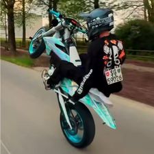 Profile image of Luis_w98