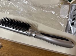 halbrund- Haarbürste Originalverpackt