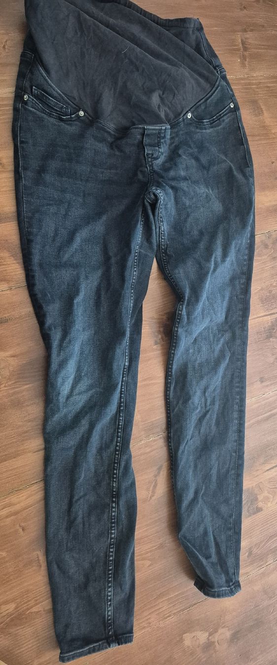 H&M Jeans: Umstandshose Denim dunkles Blau Grösse M – Usato da Schmitten FR venduto da Sam2525