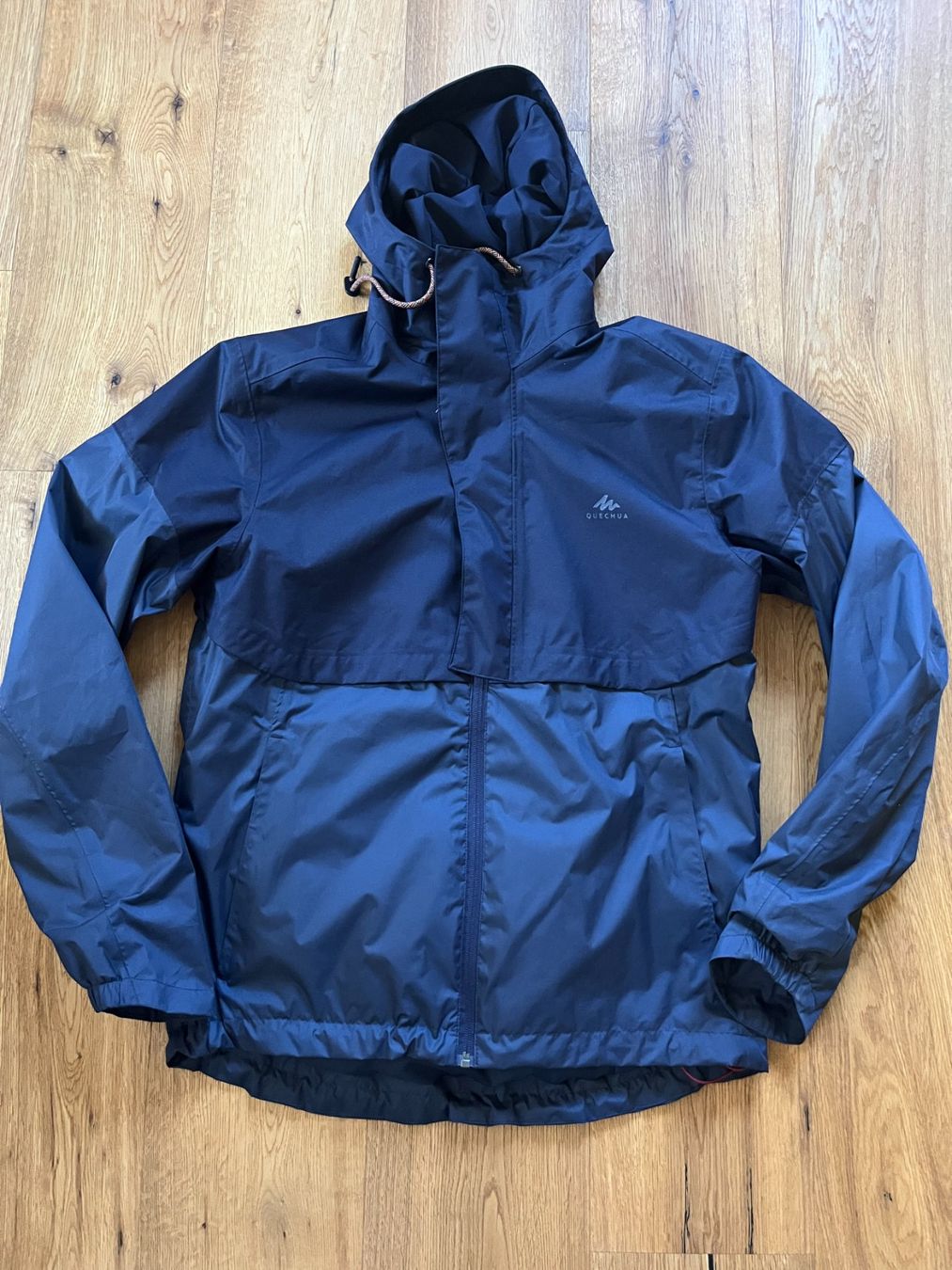 Decathlon Jacken: Regen-/Windjacke Quechua / Gr. ca. S – Gebraucht aus Utzenstorf von plus01