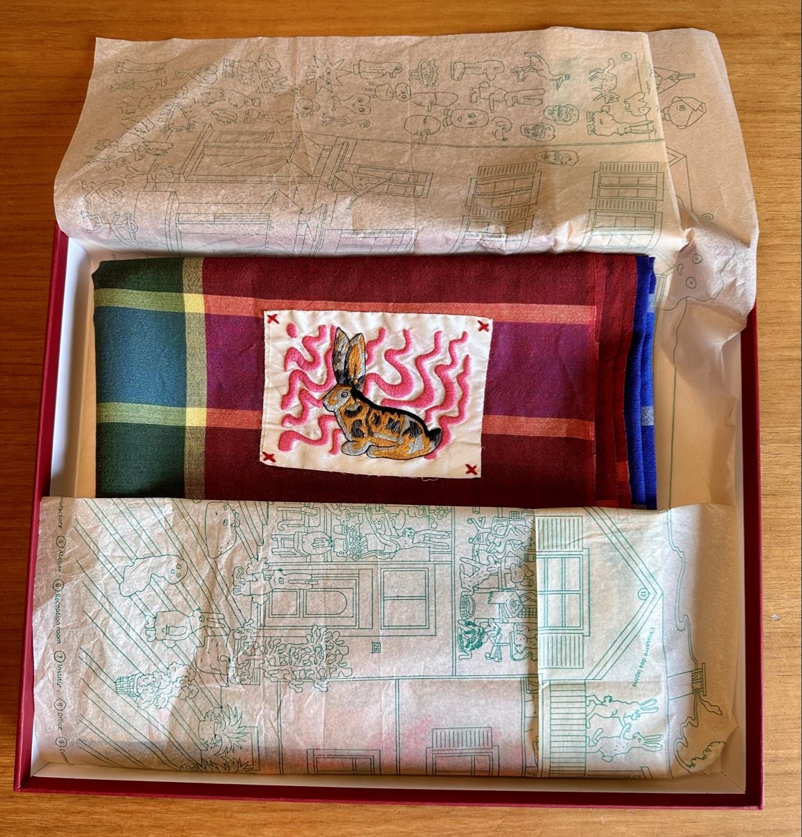 Ensoie Foulard & Sciarpe: Seidenschal enSoie  – Nuovo (secondo la descrizione) da Zürich venduto da MyCellar 1
