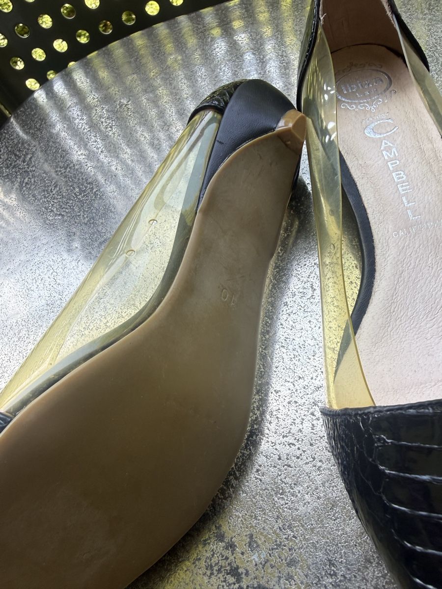 Scarpe da donna: Elegant Black Embossed Transparent Pumps Size 40 for Summer – Nuovo (secondo la descrizione) da Zürich venduto da pinish 1