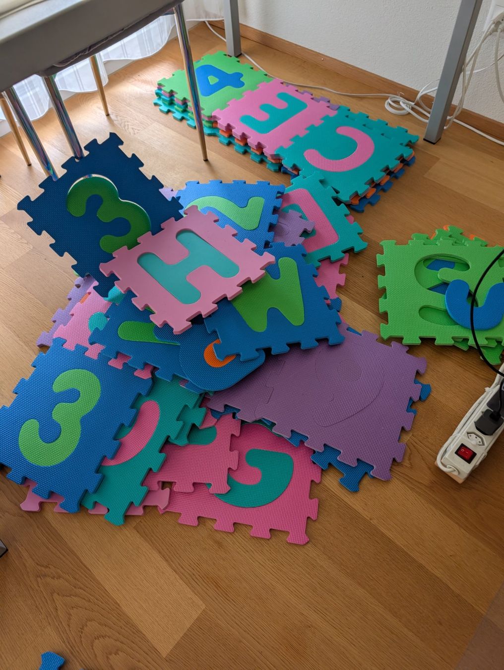 Bodenmatten: Puzzlematten – Gebraucht aus Aarau von Mentospfeffer 3