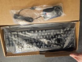 LENOVO Kabelgebundene Tastatur + Maus NEU