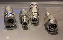 2x Druckluftkupplung mit Stecker
