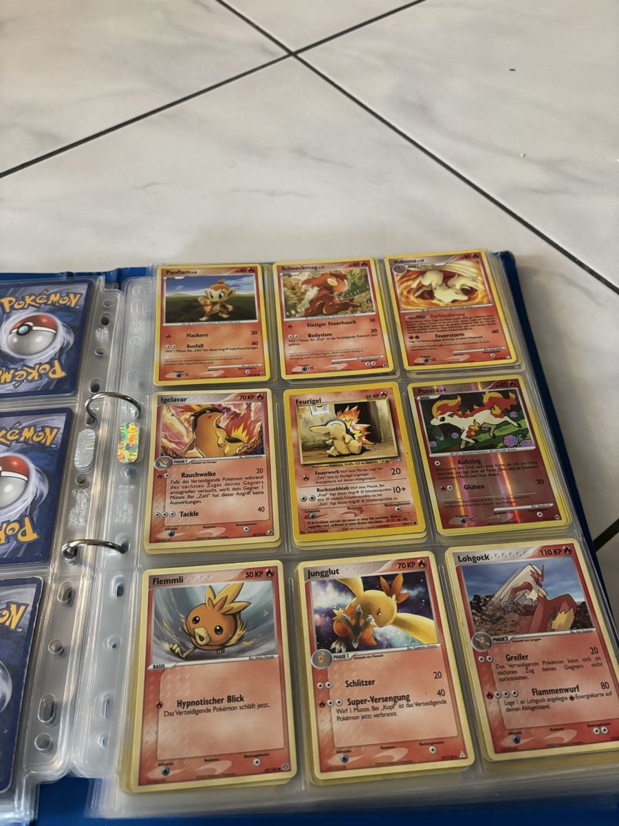 Pokémon Carte collezionabili: Vintage Pokemon Ordner – Usato da Olten venduto da dig_zg7v