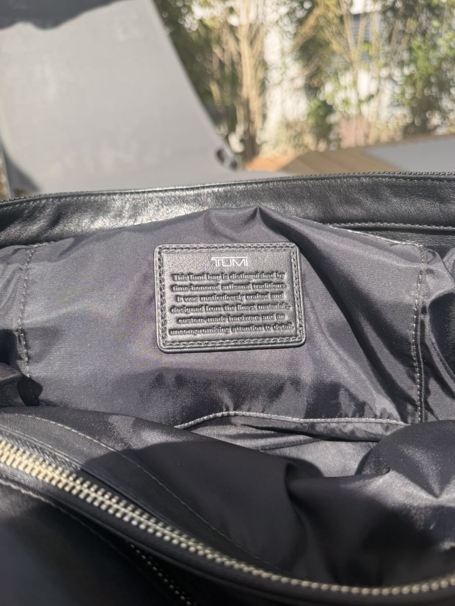 Tumi Sacs: Schwarze TUMI Ledertasche  – Neuf (Voir description) à Winterthur par rob_bv6w 3