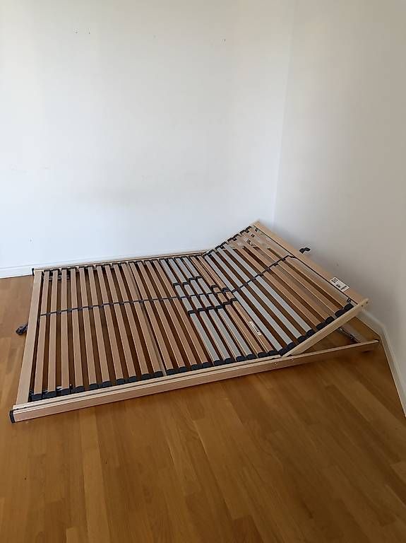Lattenroste: Lattenrost – Gebraucht aus Therwil von Mrleenii 1