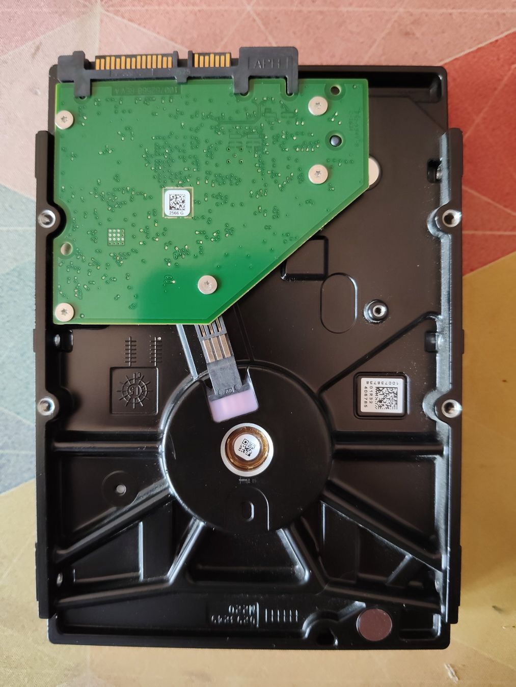Seagate Harddisks: 1x Seagate HDD 2TB (SATA) – Gebraucht aus Nyon von fra_jl9z 1