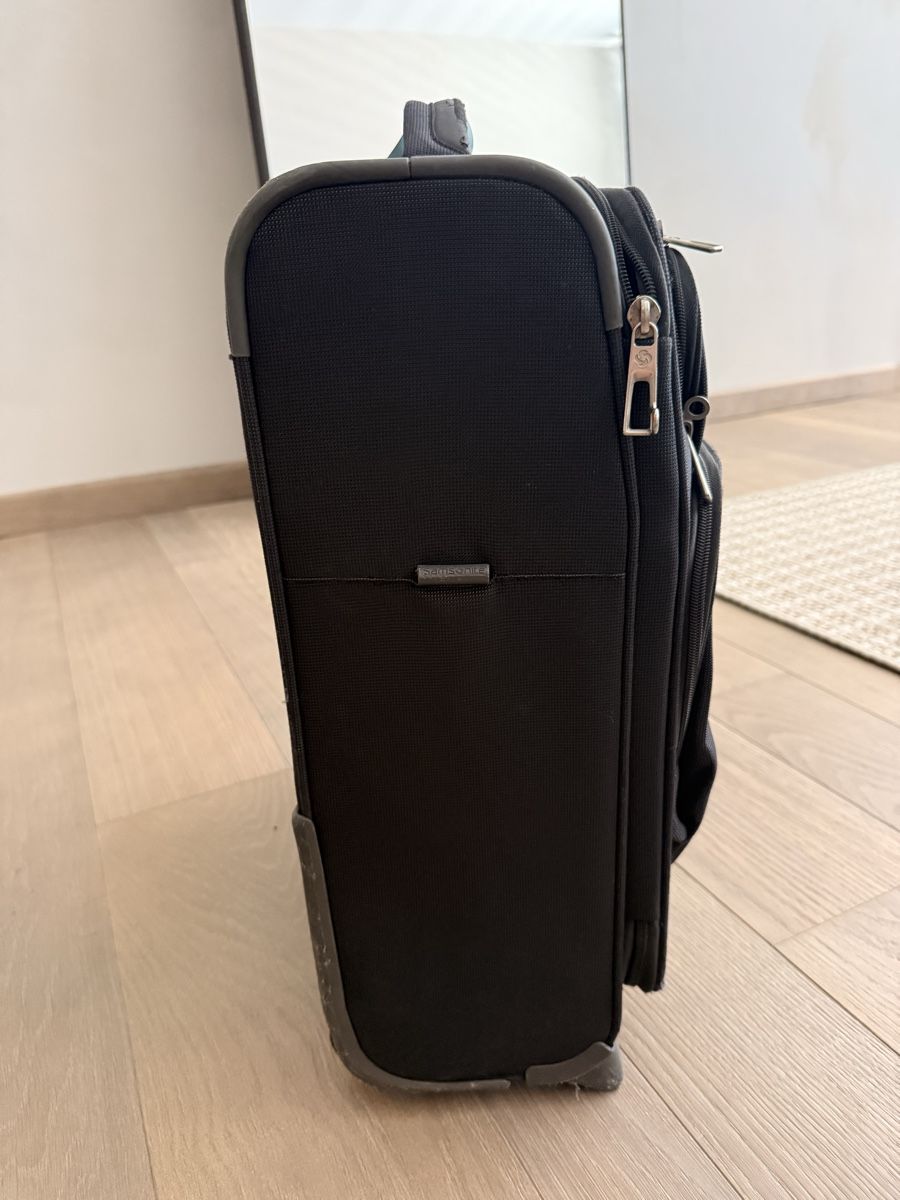 Samsonite Valigie: Samsonite trolley suitcase black used condition – Usato da Meilen venduto da tan_v628 1