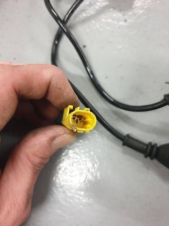 Componenti elettronici: BMW M-Model EDC Ers-wiederstand – Usato da Baar venduto da Pascal1339 2
