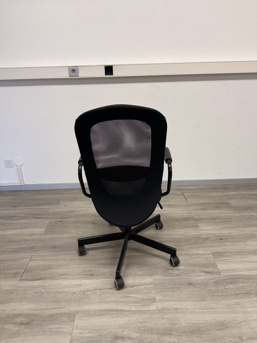 Chaises: Bürostuhle (x2) – D'occasion à Bachenbülach par inf_ltq6 1