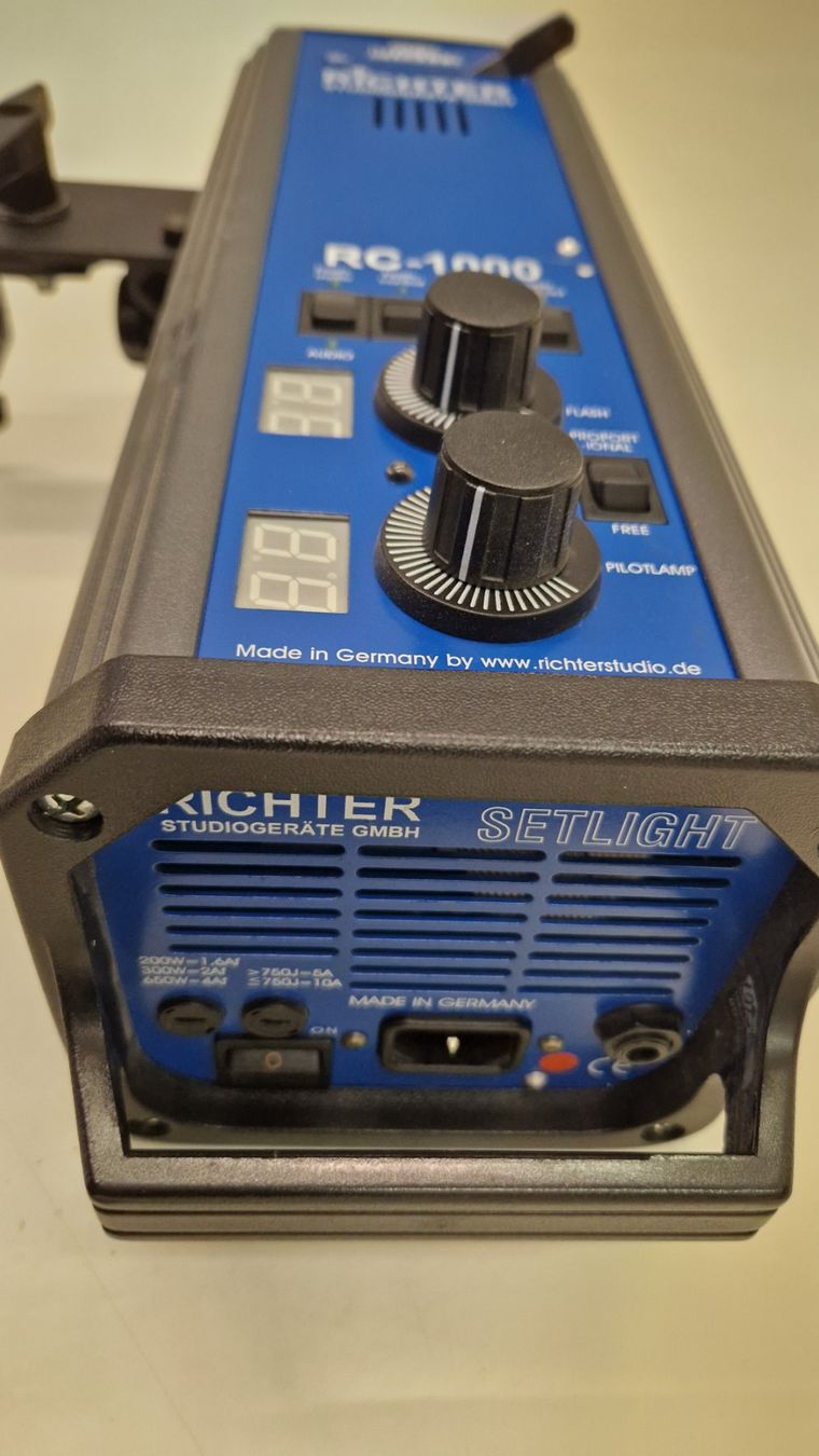 Flash: Richter Studioblitz Setlight 1000 Watt – Usato da Chur venduto da wow25 1