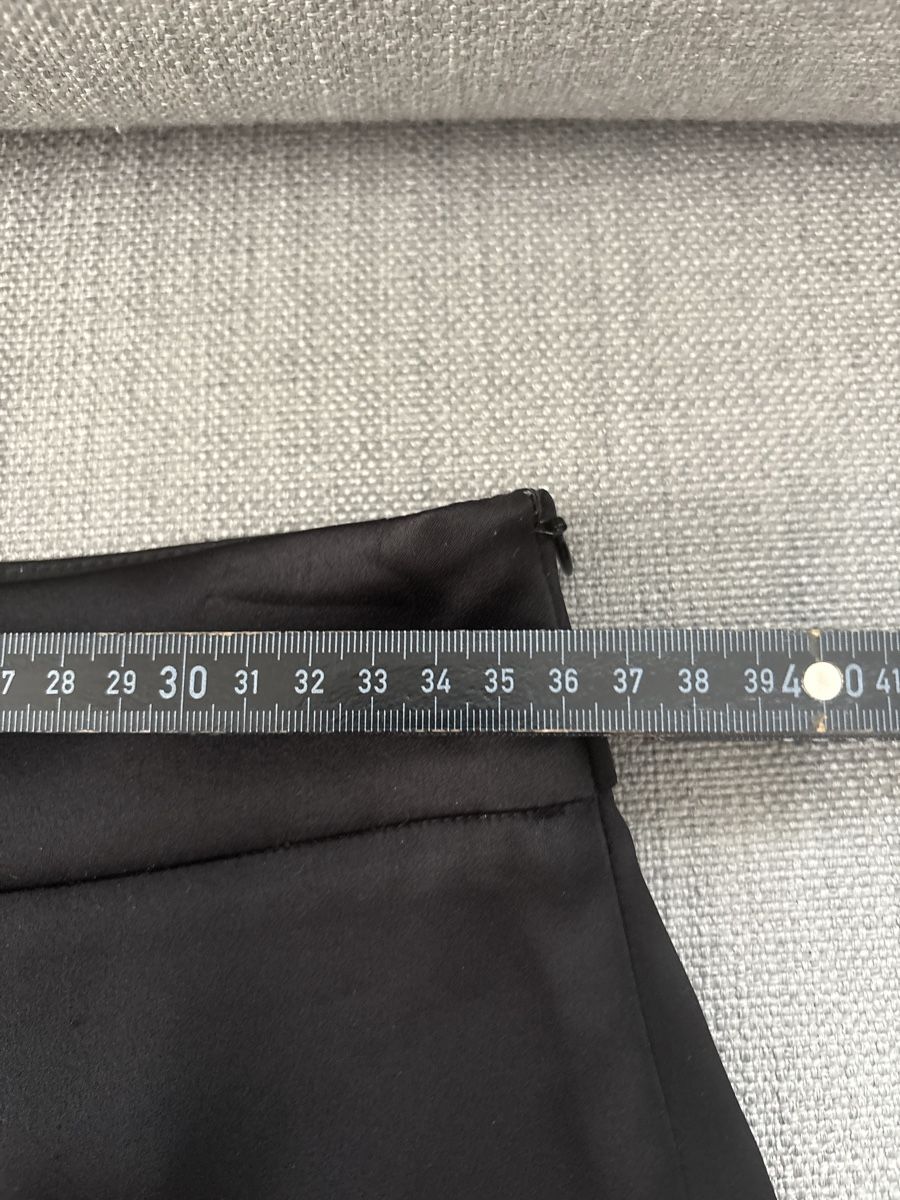 Pantaloni: Schwarze Stoffhose Ann & Line Gr. 38 – Usato da Zürich venduto da auto-moto 1