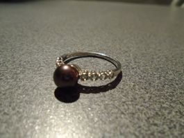 Ring silberfarbig, Kugel broncefarbig