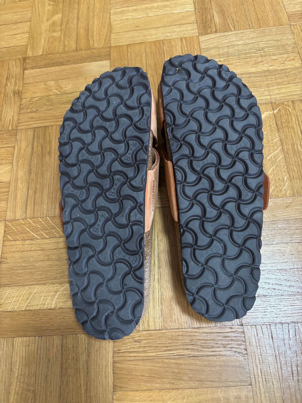 Birkenstock Chaussures femmes: Birkenstock, Gr. 38 – D'occasion à Luzern par naome 2