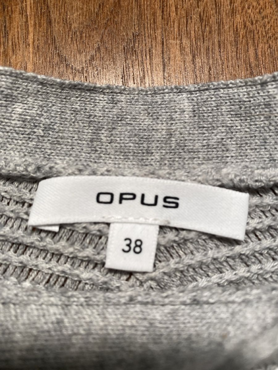 Opus Pullover & Sweatshirts: Pullover in grau für Damen von Opus Grösse 38 – Gebraucht aus Schwyz von Trofana 1