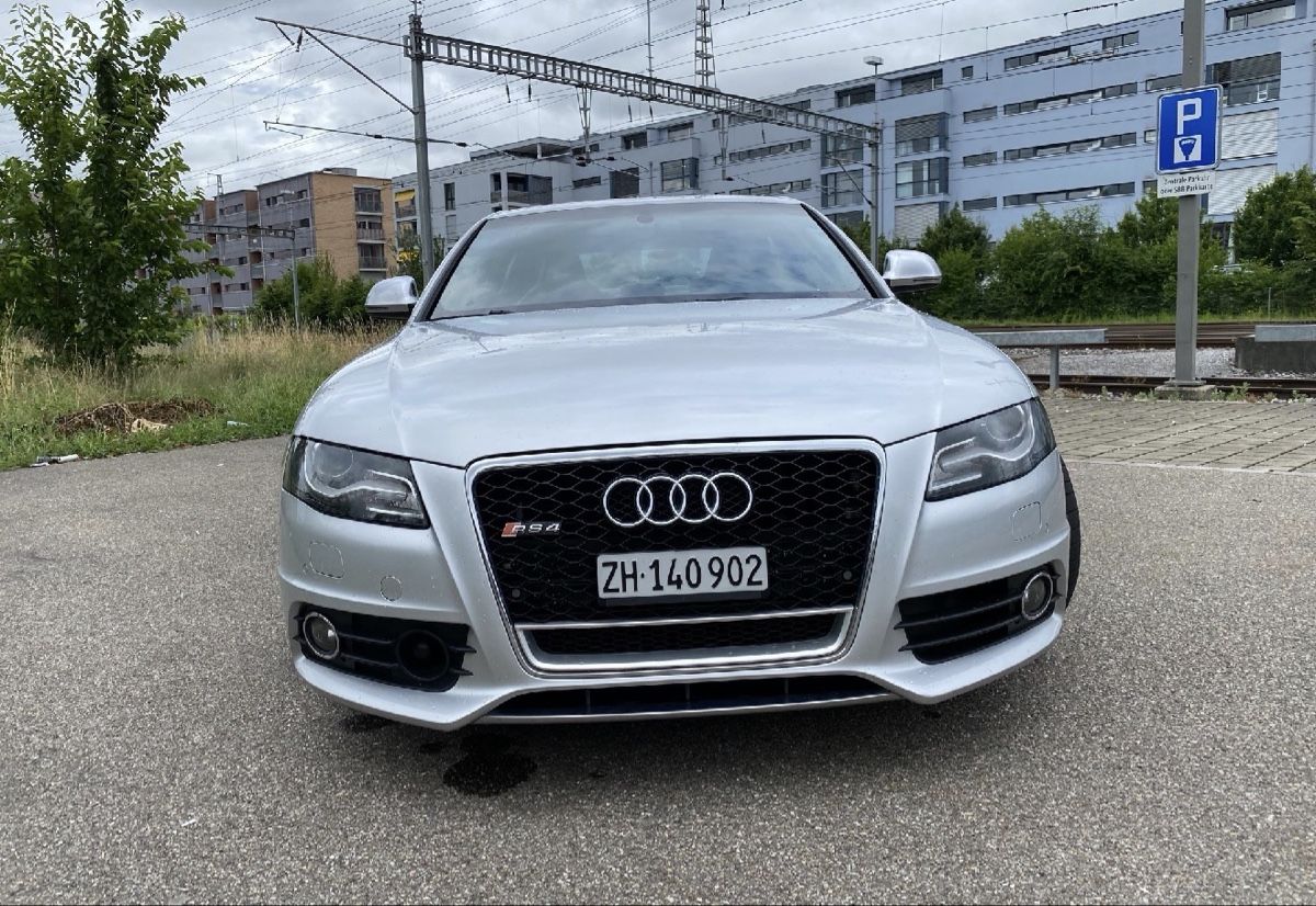 Audi Automobili: Audi s4 TFSI Quattro S-Tonic – Usato da Winterthur venduto da RN-789