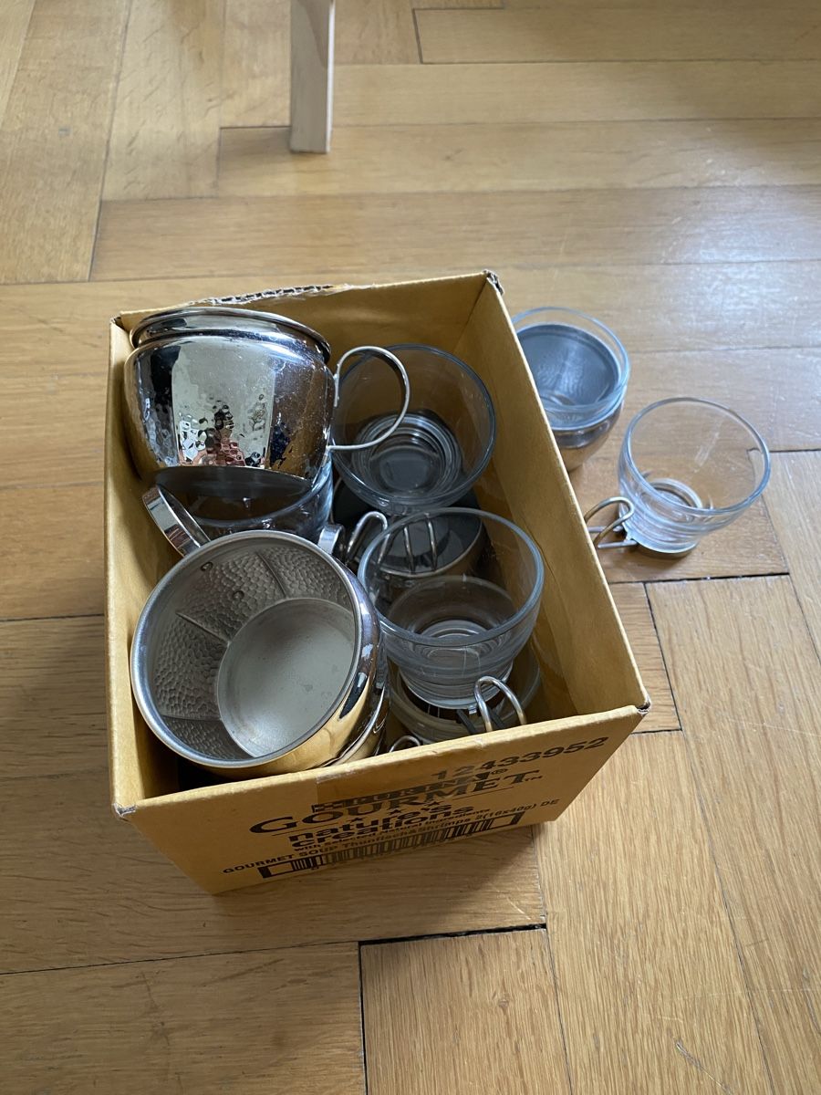 Gläser: Tee- oder Espressogläser mit Metallhalterung Set 8-teilig – Gebraucht aus Biglen von Gloeggeler.03 1