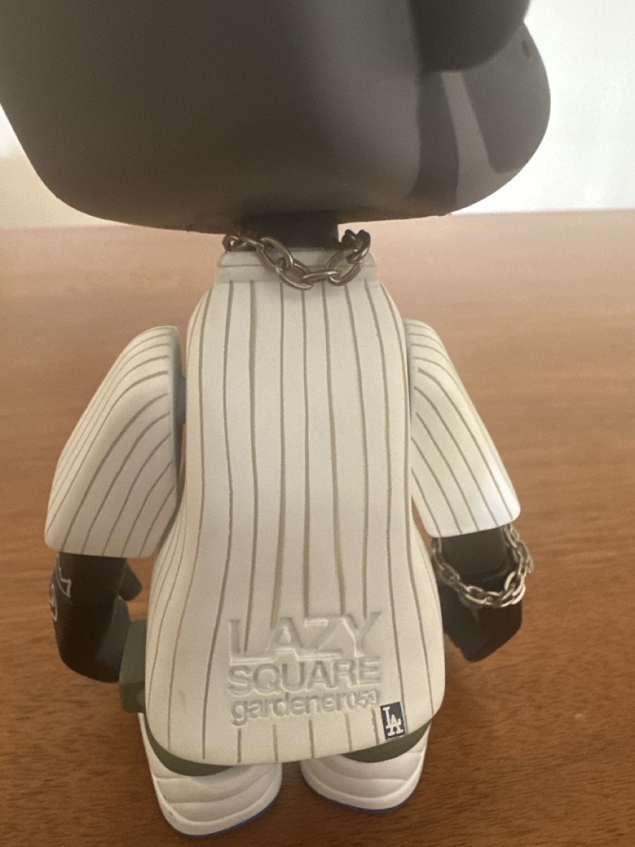 Statuette: Michael Lau: Lazy Square Gardener 059, Toyfigure – Usato da Bern venduto da Sunne2003 4