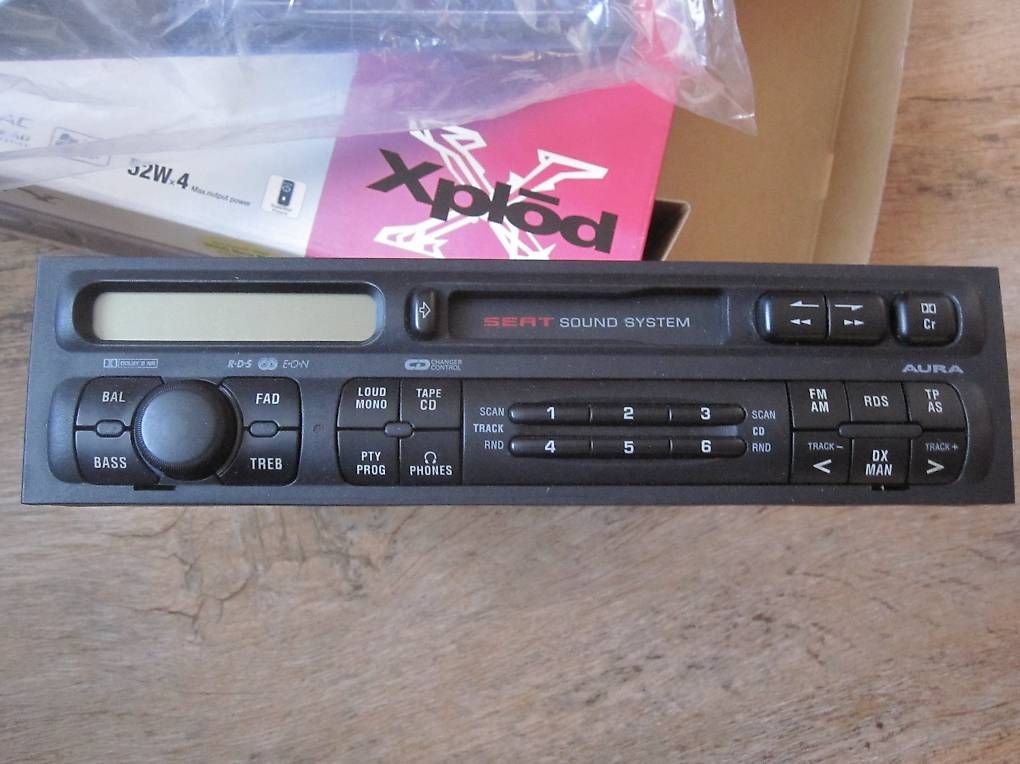 Radios: Autoradio Sony – Neu und originalverpackt aus Unteriberg von Gundm