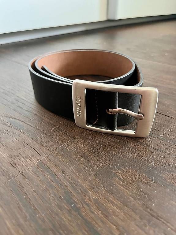 Esprit Cinture: ESPRIT Gürtel, braun, Gr. 85 cm – Nuovo (secondo la descrizione) da Herrliberg venduto da Kat_s2dn