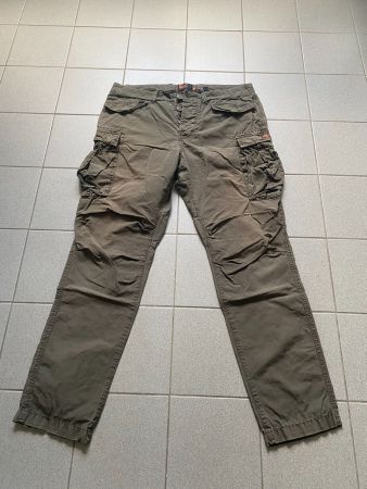 Superdry Cargohose / W34 x L32 / Olivgrün / Top Zustand!