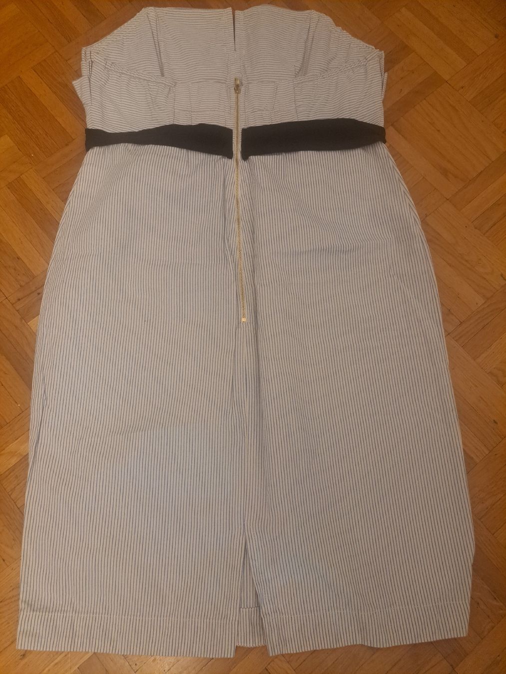 Sandro Vestiti: Robe Sandro sans manches, rayée bleu et blanc, taille 3 – Usato da Chêne-Bourg venduto da mar_p5n7 1
