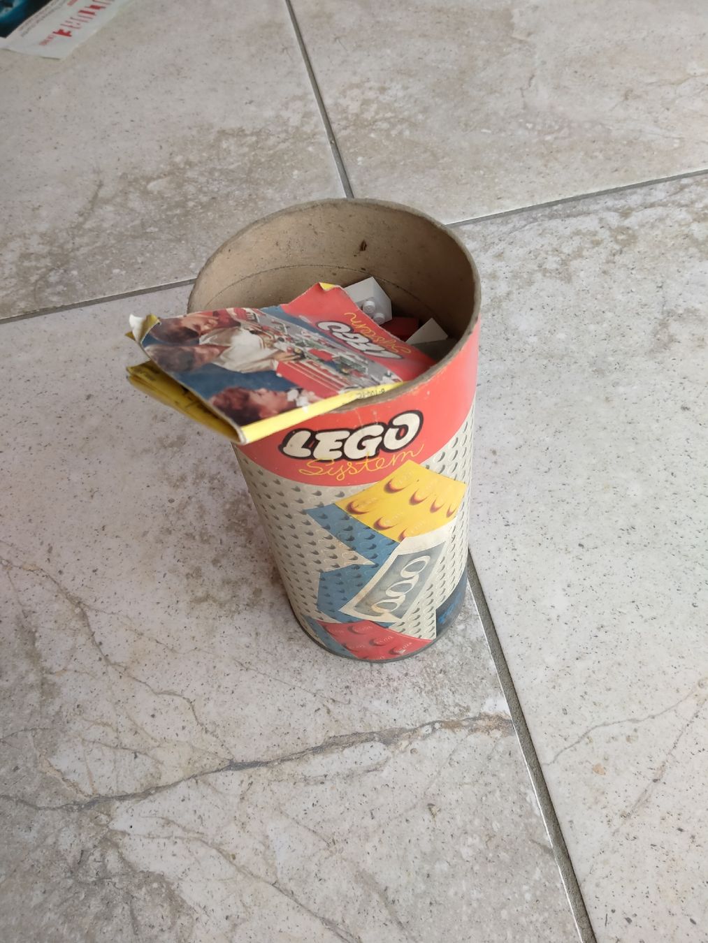 Lego Kit di costruzioni: Lego Systema 700/6. – Usato da Miège venduto da sorman 1