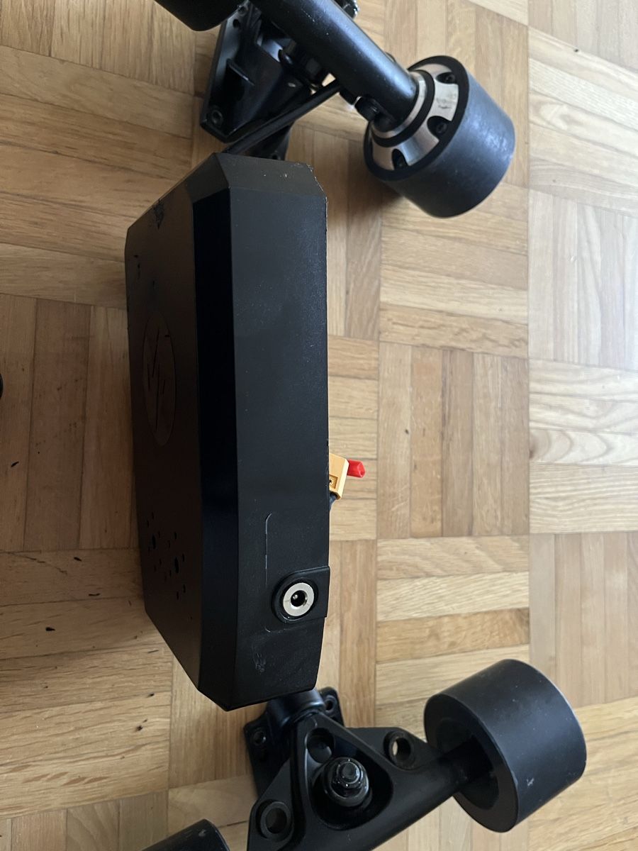 Skateboards: Elektrisches Longboard Set – Gebraucht aus Kloten von Wr1964 4