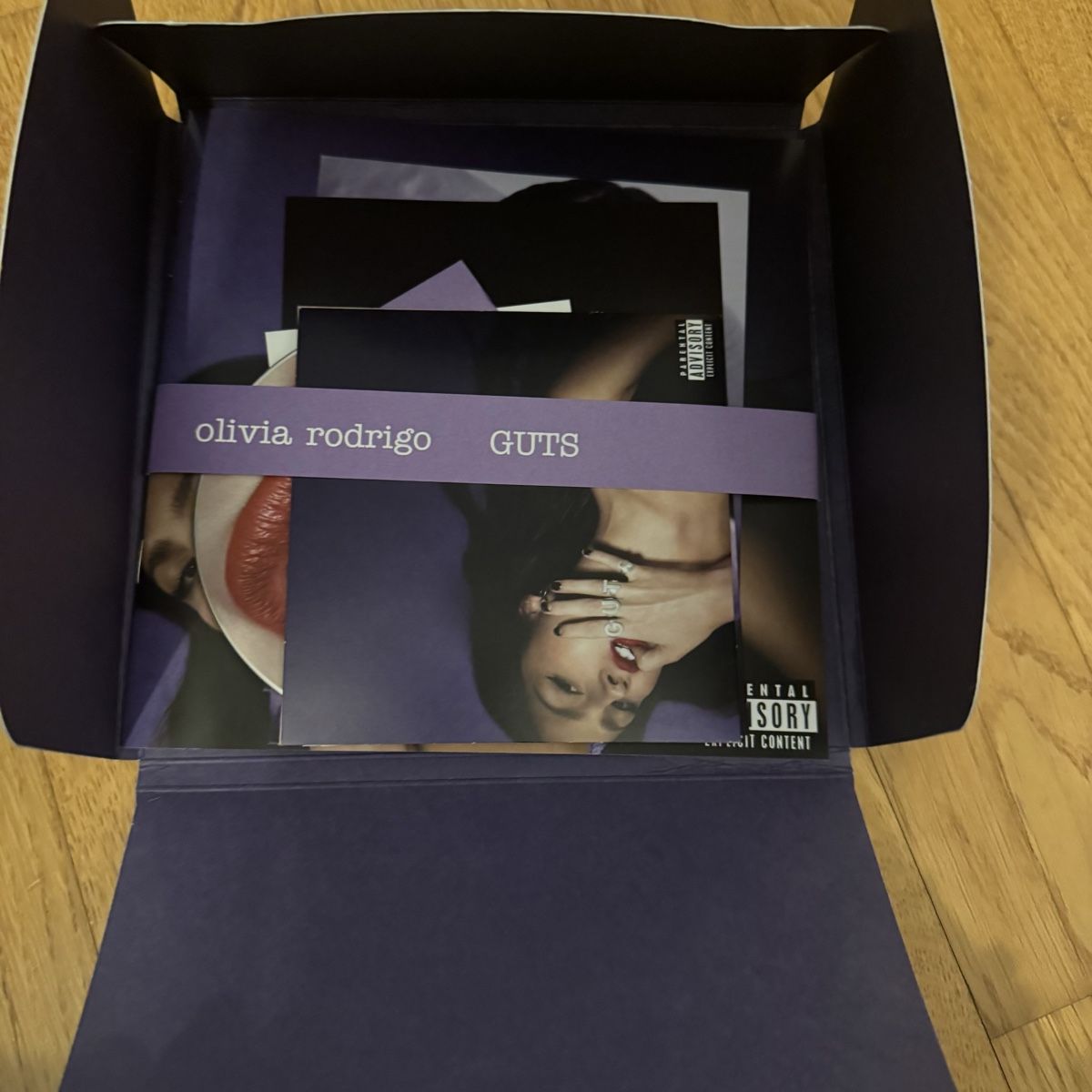 CD: Olivia Rodrigo Guts CD Special Edition – Nuovo (secondo la descrizione) da Sursee venduto da giu_205 1