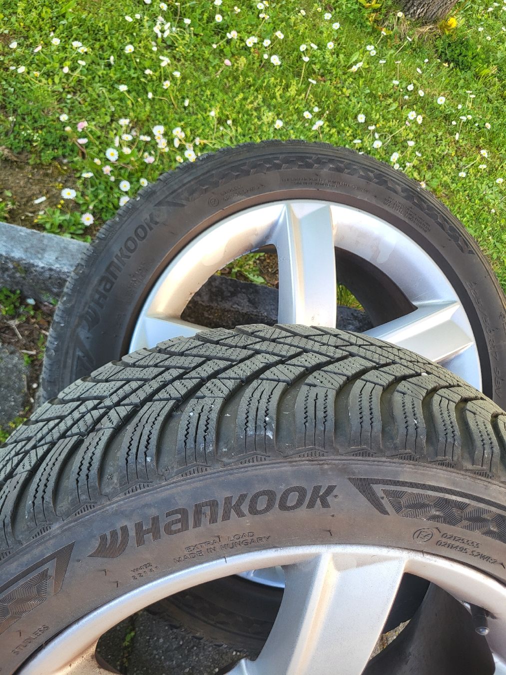 Hankook Pneus & Kompletträder: pneus 225/50 R17 sur jantes – Gebraucht aus Delemont von Qam_qy7k 4