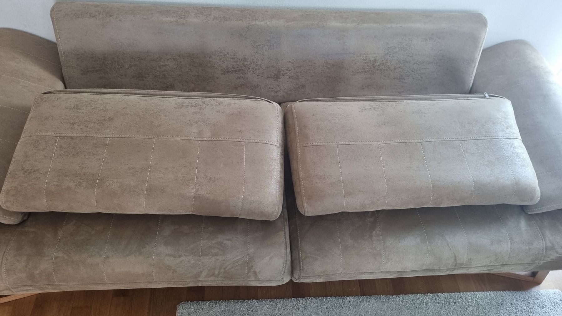 Divani: 2x 3er Sofas - hellbraun, guter Zustand – Usato da Glattbrugg venduto da comab 4