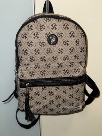 GEMUSTERTER RUCKSACK