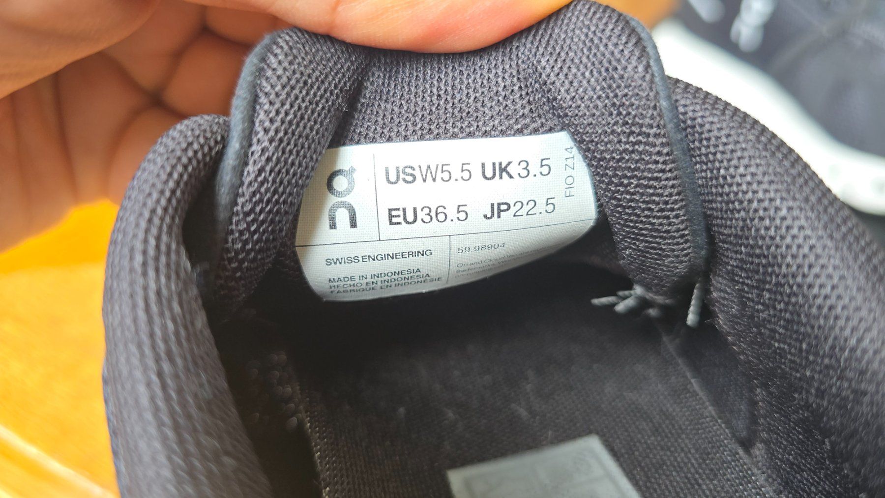 On Chaussures femmes: On Cloud schuhe EU 36.5 – Neuf (Voir description) à Wallisellen par theblacksheep 8